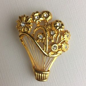 Vintage Monet Gold Tone Flower Basket Brooch
